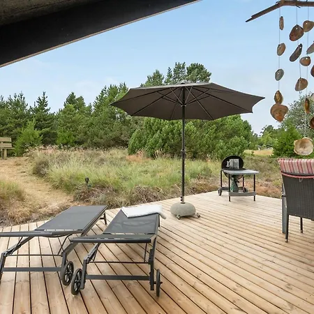 Torbjoern - 1-1km From The Sea By Interhome 度假居 *