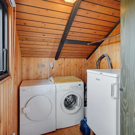 Torbjoern - 1-1km From The Sea By Interhome